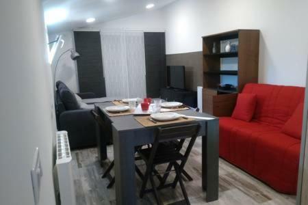 Вилла Tres Confortable Studio Maison Au Pied Dufaron Тулон Экстерьер фото